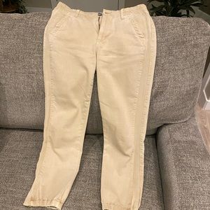 Bought just last year but went down a size and they don’t fit anymore. Size 27.